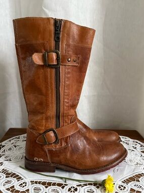BED STU Gogo Lug Boots Womens 8 Cognac Leather Tall Moto Double Buckle Red Sole